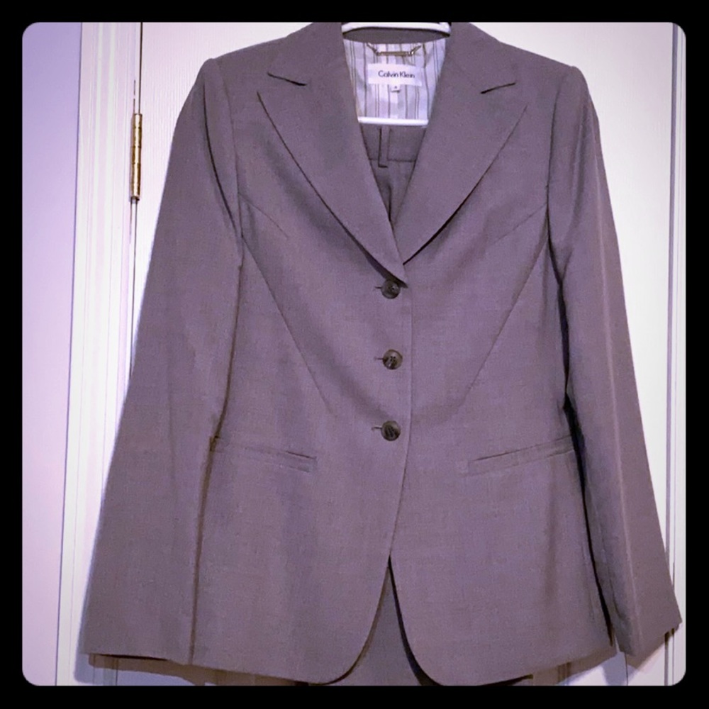 NEW Grey Calvin Klein pantsuit